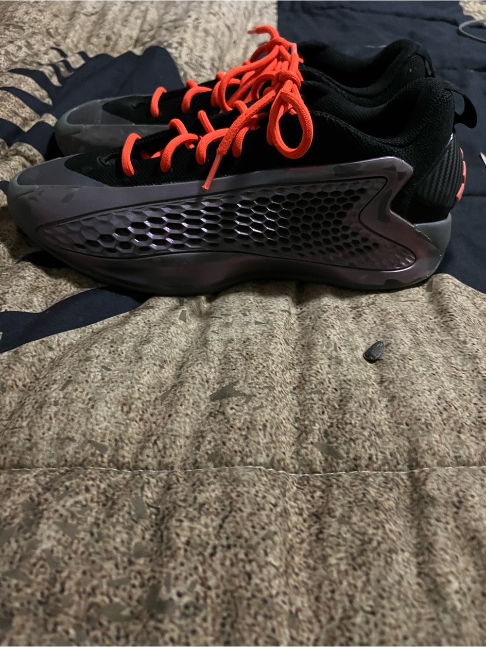 EUC NICE ADIDAS TENNIS SHOES SIZE 7.5 - Picture 4 of 12